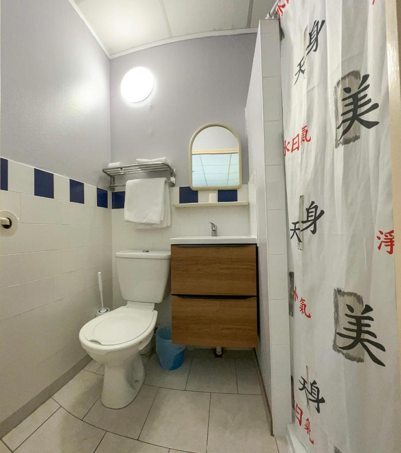 Le Petit Logis Hotel Beaumont-en-Véron Kültér fotó